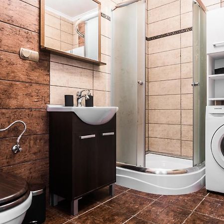 צ'ארני דונאייץ Black River Apartment מראה חיצוני תמונה