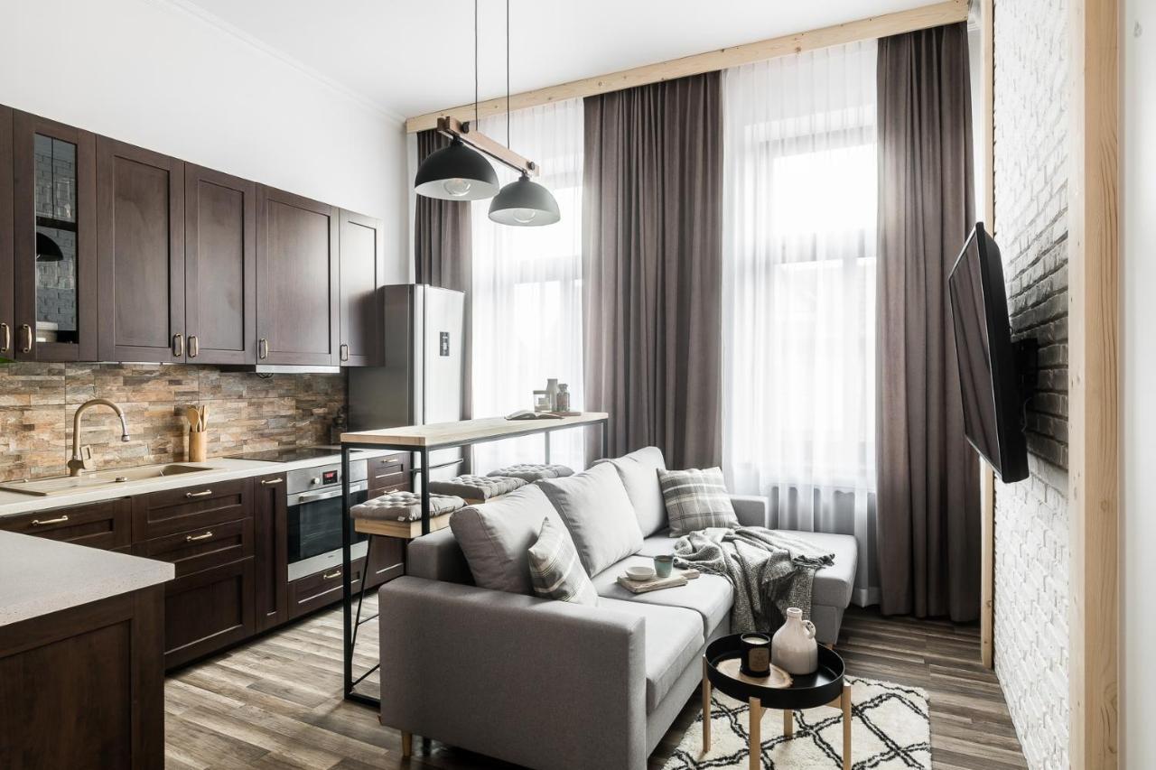 צ'ארני דונאייץ Black River Apartment מראה חיצוני תמונה