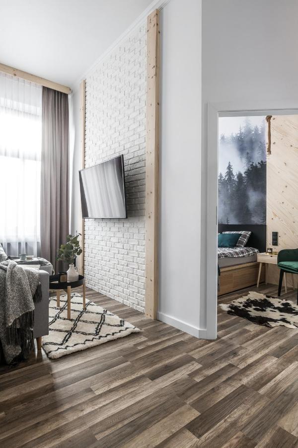 צ'ארני דונאייץ Black River Apartment מראה חיצוני תמונה